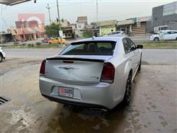 کرایسلەر 300